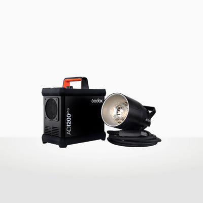 Kit Flash portátil Godox AD1200Pro de 1200W con Batería y maleta de transporte