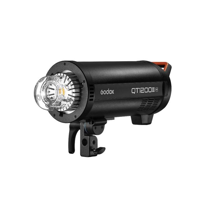 FLASH DE ESTUDIO GODOX QT600IIIM DE 600W CON LUZ LED DE MODELADO
