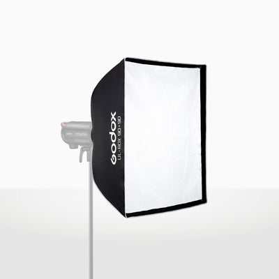 Softbox Godox cuadrado UL-BOX-90 de armado rápido de 90 x 90 cm con grilla y anillo adaptador de montura Bowens