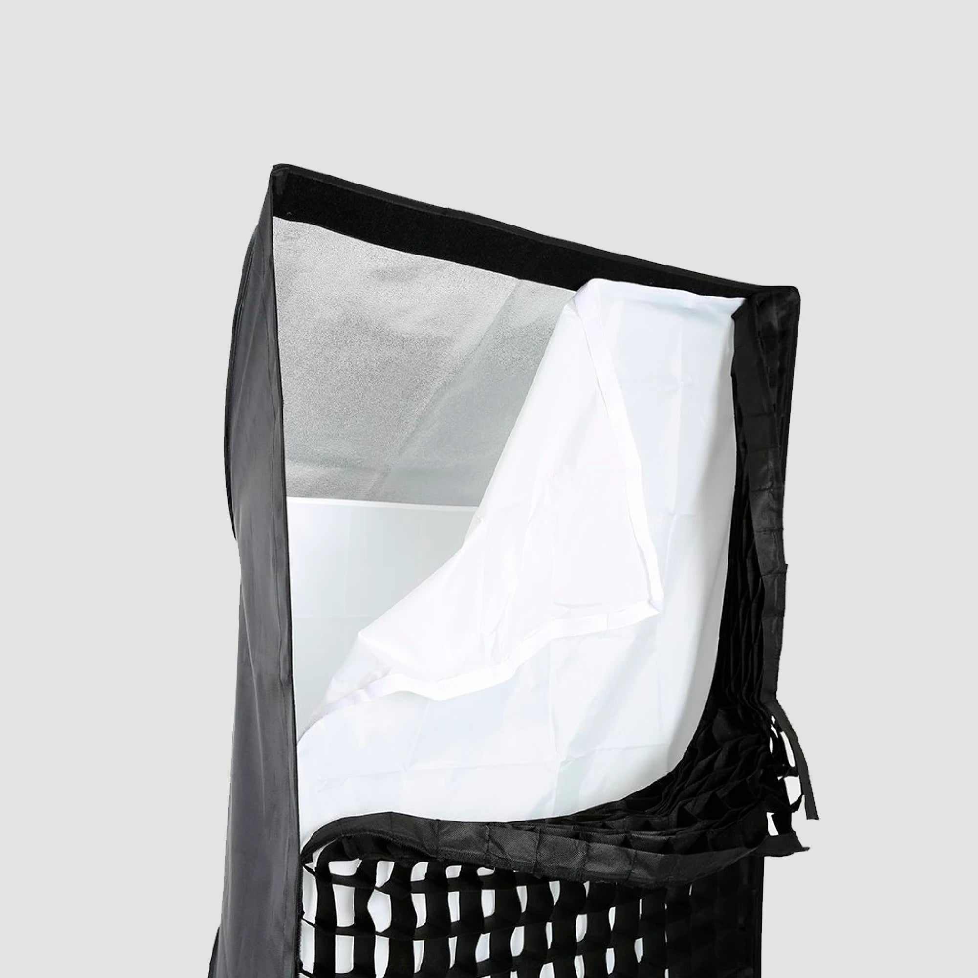 Softbox Godox SB-FW80120 Rectangular de 80 x 120 cm y grilla con anillo de montura Bowens
